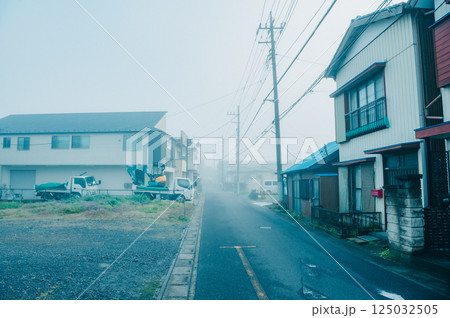 朝霧の街並み 幸手市 朝霧の街並み 幸手市 125032505