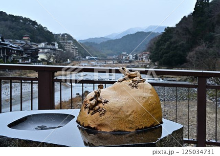 三朝温泉の景色 125034731