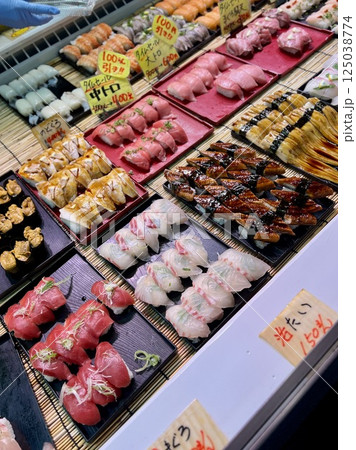 下関に行くなら唐戸市場でお寿司を 下関に行くなら唐戸市場でお寿司を 125038774