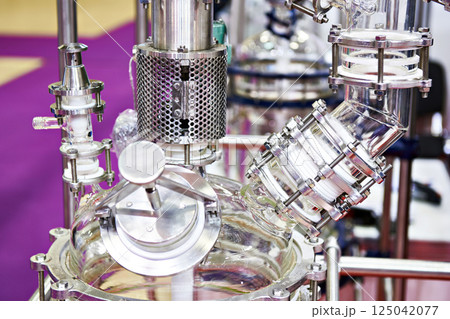 Modern chemical laboratory reactor Modern chemical laboratory reactor 125042077
