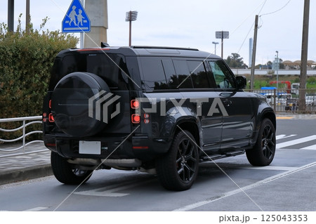 イギリス製のSUV車両　イメージ 125043353