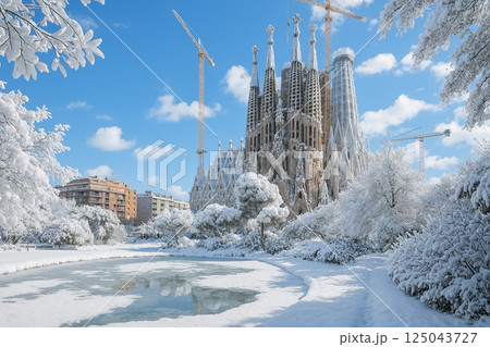 サグラダファミリア　雪景色 125043727