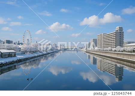小台橋より隅田川の上流を望む 雪景色 125043744