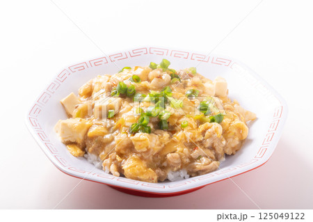 鶏ひき肉と豆腐のあんかけ丼 鶏ひき肉と豆腐のあんかけ丼 125049122