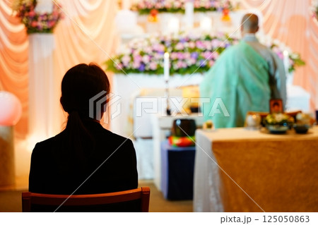 告別式開式 125050863