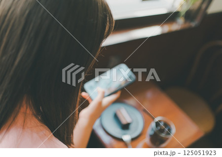 coffee shop coffee shop 125051923