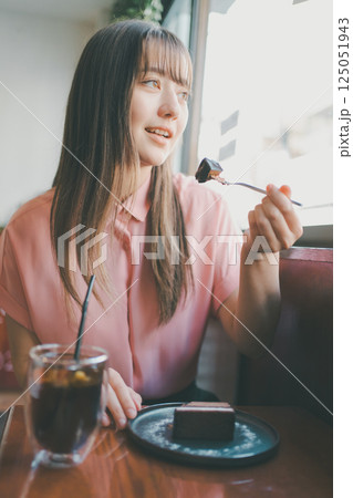 coffee shop 125051943