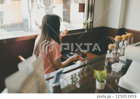 coffee shop coffee shop 125051959