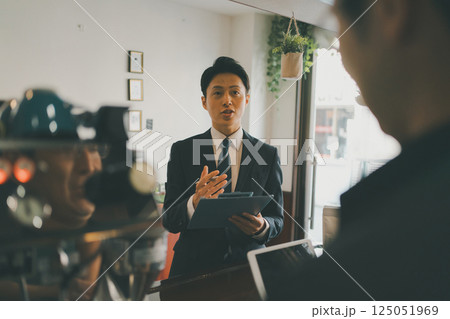 coffee shop 125051969