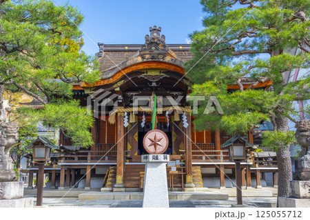 京都　大将軍八神社　本殿 125055712