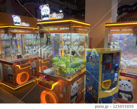 タイのクレーンゲーム タイのクレーンゲーム 125055850