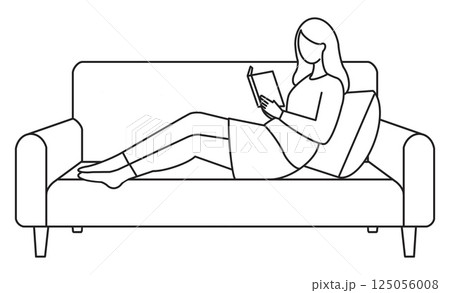 ソファでくつろぎながら読書をする女性の線画イラスト ソファでくつろぎながら読書をする女性の線画イラスト 125056008