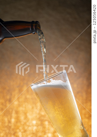 美味しいビール 125056420