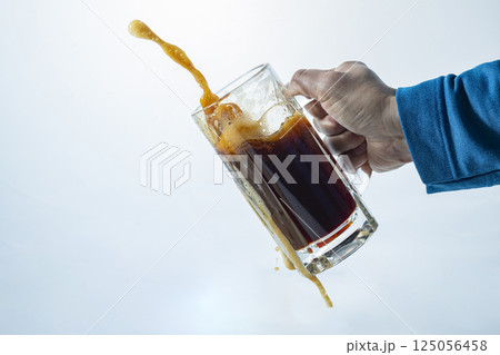 美味しいビール 125056458