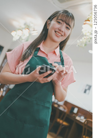 coffee shop 125056736