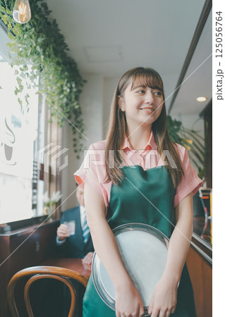 coffee shop 125056764