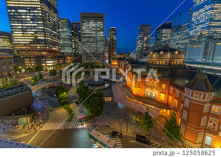 【都市風景】東京駅周辺の夜景【東京都】 125058625