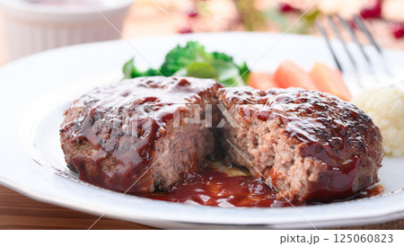 デミグラスハンバーグ デミグラスハンバーグ 125060823