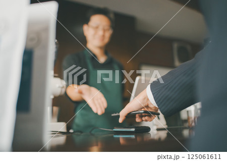 coffee shop coffee shop 125061611