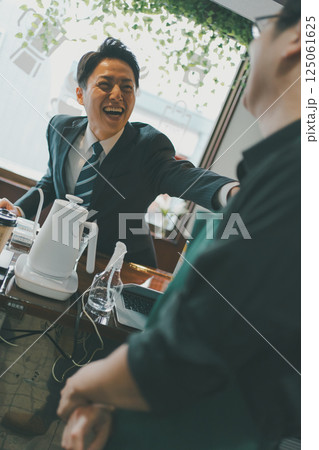 coffee shop 125061625