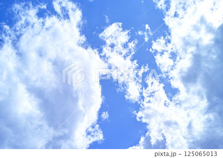 青空と雲イメージ 青空と雲イメージ 125065013