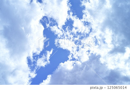 青空と雲イメージ 青空と雲イメージ 125065014