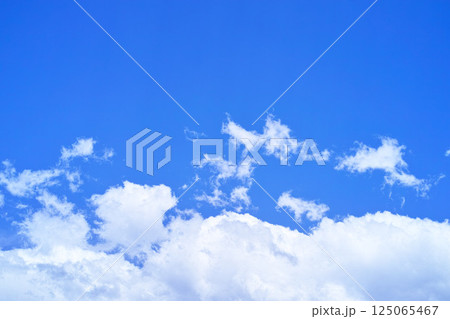 青空と雲イメージ 125065467