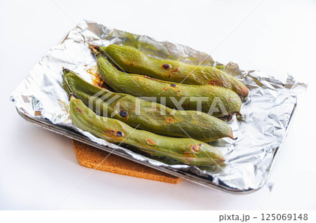 トースターで焼いたそら豆 トースターで焼いたそら豆 125069148