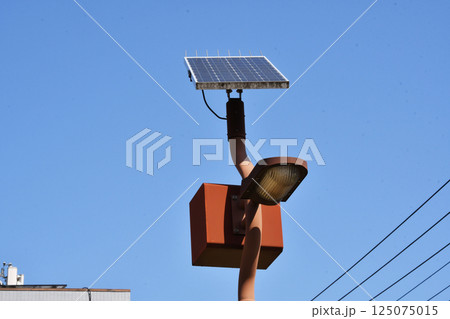 ソーラー充電街灯_02 ソーラー充電街灯_02 125075015