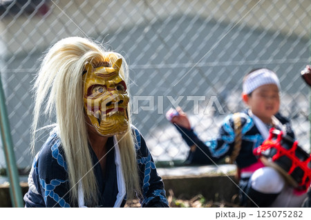 肥前佐賀の伝統芸能　面浮立 125075282