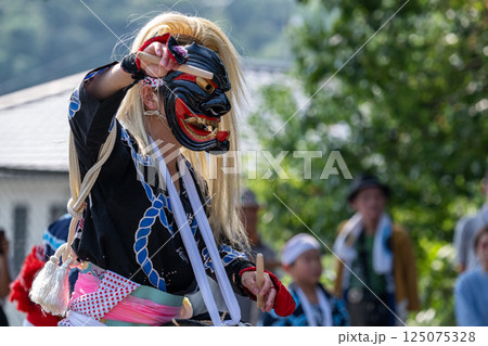 肥前佐賀の伝統芸能　面浮立 125075328