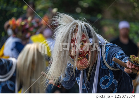 肥前佐賀の伝統芸能　面浮立 125075374