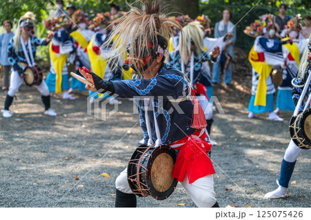 肥前佐賀の伝統芸能　面浮立 125075426
