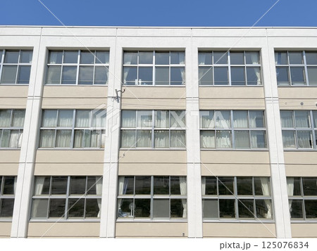 校舎の窓 校舎の窓 125076834