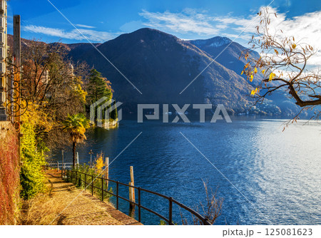 Awe public park in Como city on lake Como - beauty in nature Awe public park in Como city on lake Como - beauty in nature 125081623