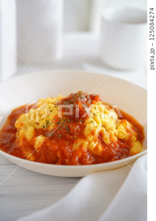 トマトソースオムライス トマトソースオムライス 125084274