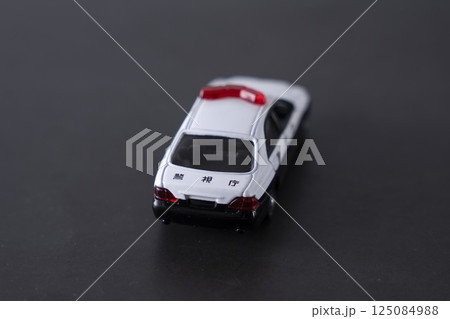 パトカーのおもちゃ パトカーのおもちゃ 125084988