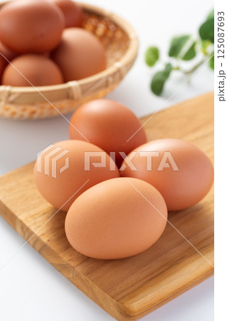 赤玉の卵 125087693