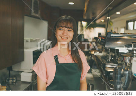 coffee shop coffee shop 125092632