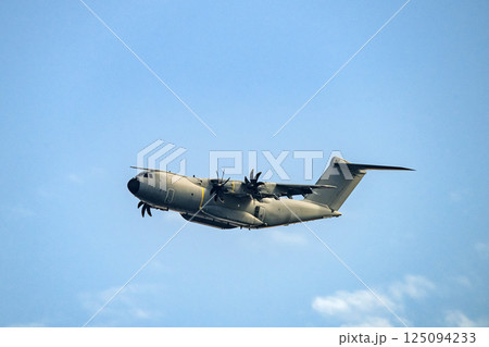 France Airplane transport Airbus A400M Atlas, military transport aircraft Europe NATO France Airplane transport Airbus A400M Atlas, military transport aircraft Europe NATO 125094233