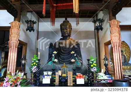 飛鳥寺　飛鳥大仏 125094378