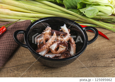 Grilled octopus tentacle sliced appetizer 125095662