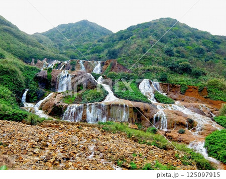 黄金瀑布（金爪石/台湾） 125097915