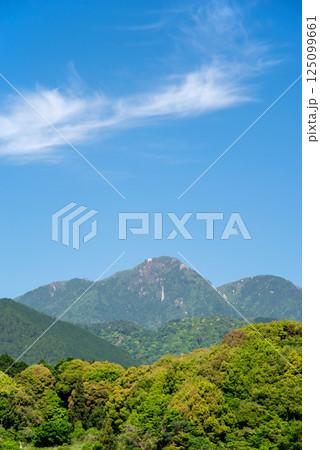 新緑シーズンの御在所岳 125099661