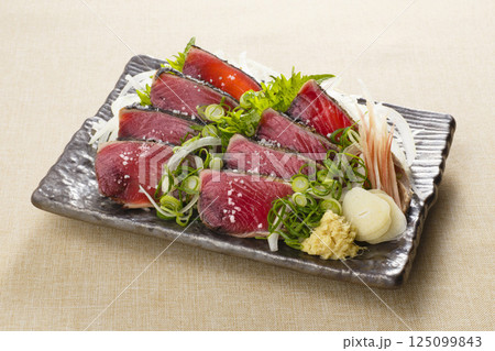 かつおの塩たたき 125099843