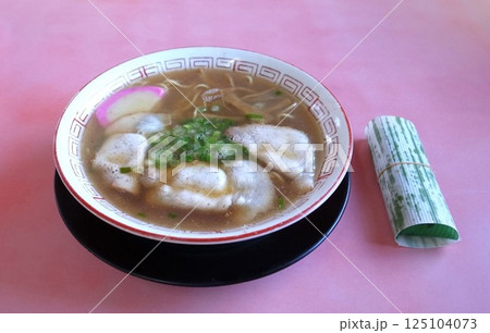和歌山ラーメン　中華そば　早ずし　車庫前系 125104073