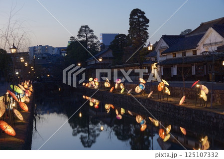倉敷美観地区　春宵まつりの一日　夜景 125107332