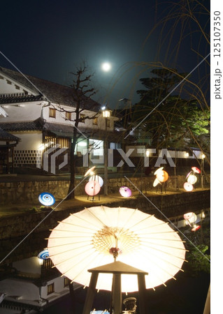 倉敷美観地区　春宵まつりの一日　夜景 125107350