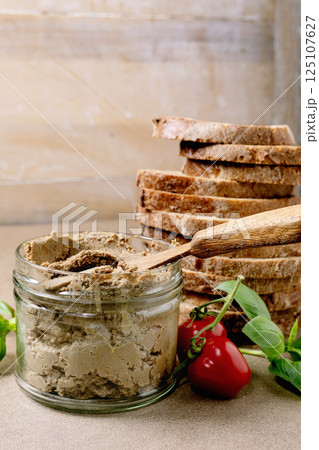 Rustic Liver Pate With Bread Slices 125107627