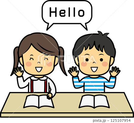 英語の授業中の小学生男女 125107954